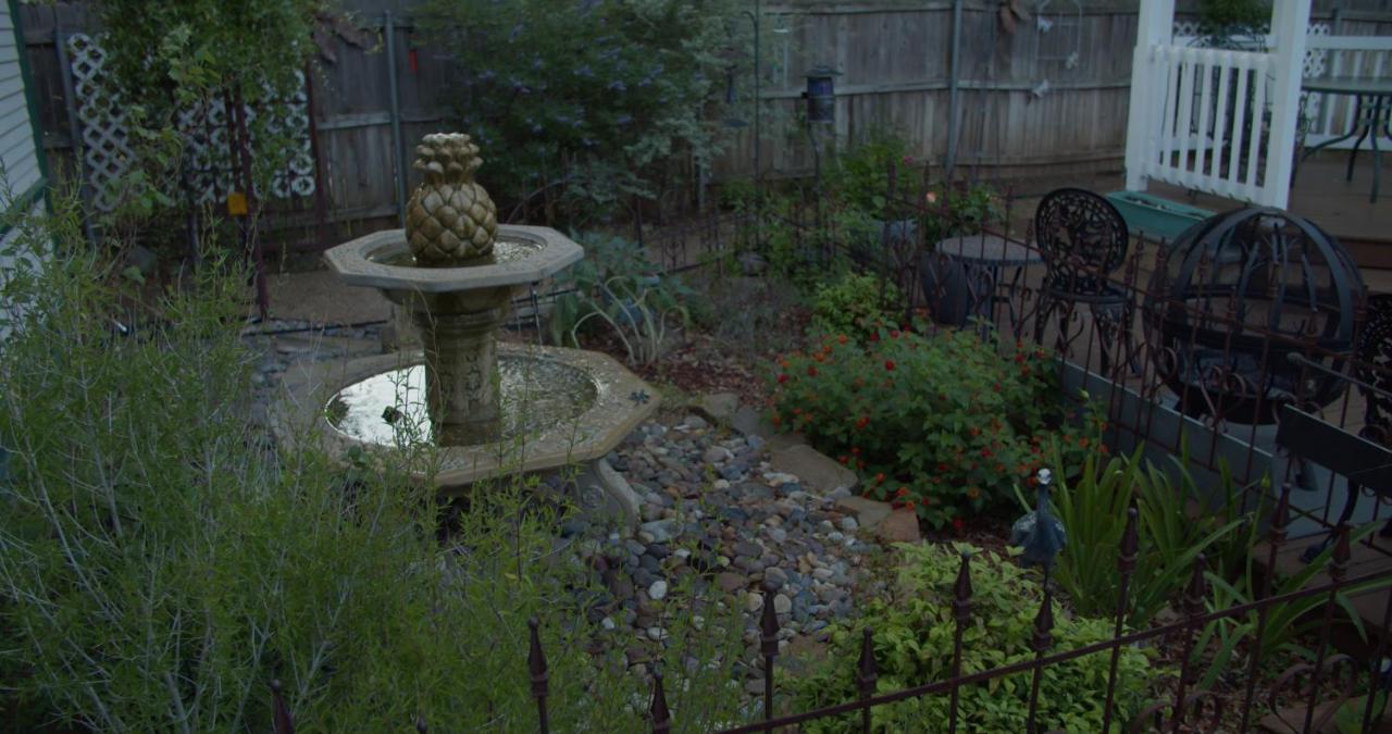 Gardens 2* Granbury