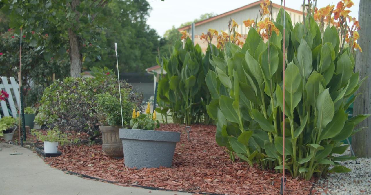 Gardens Bed and breakfast Granbury