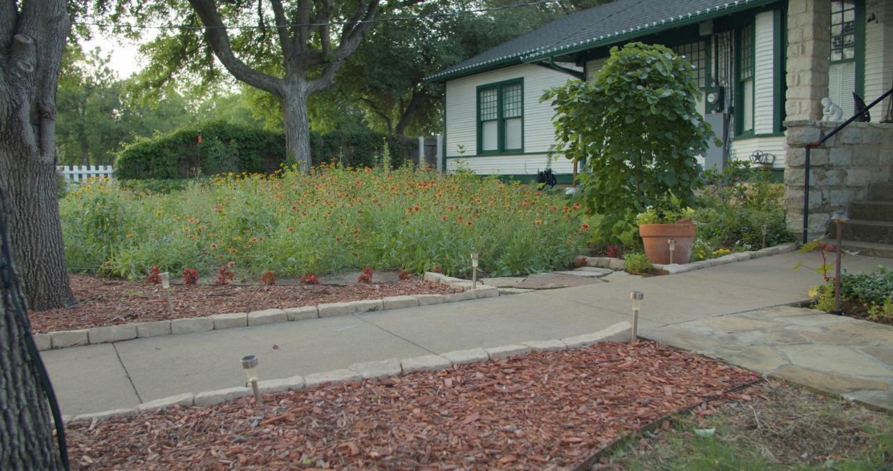 Bed & Breakfast Gardens 2*